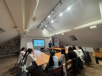 c1289c0b-c97d-4c36-8992-4d751fd9061b(1)